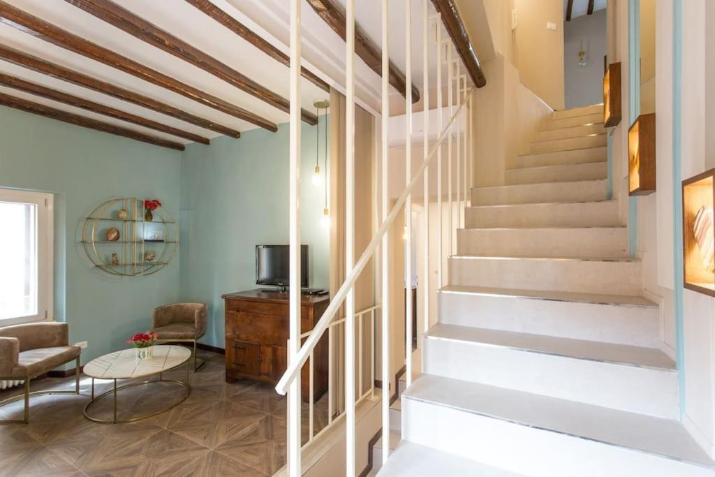 Frangipane 31 Monti Terrace Apartment Рим Екстериор снимка