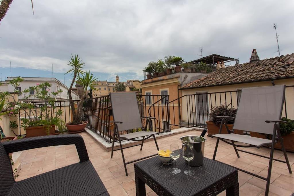 Frangipane 31 Monti Terrace Apartment Рим Екстериор снимка
